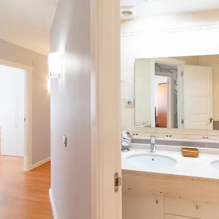 Appartement Global Properties, Centrico De 4 *